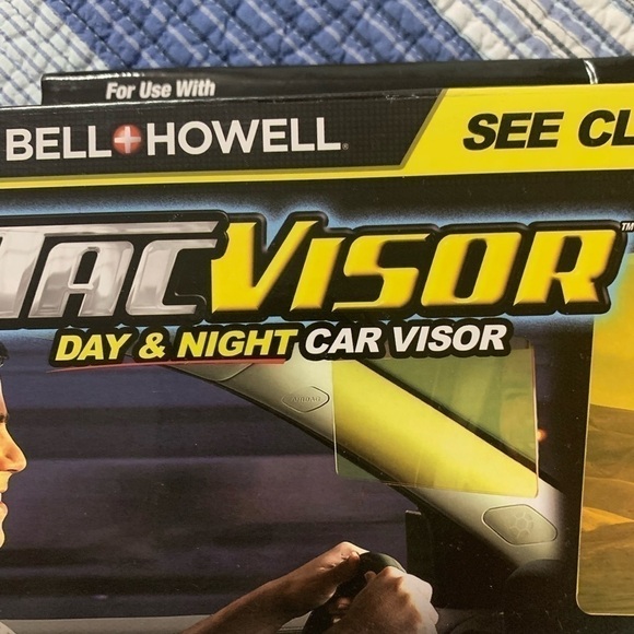 Bell & Howell TAC visor day and night car visor NWOT - Picture 2 of 7